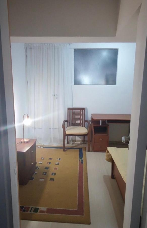 Private Bedroom Paphos Central Exterior foto